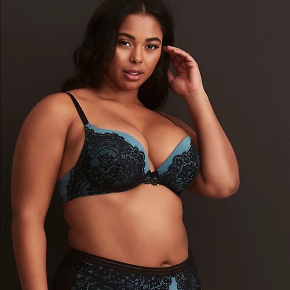 Torrid Sage Eyelash Lace Push-up Plunge Bra 40DD - Picture 13 of 15